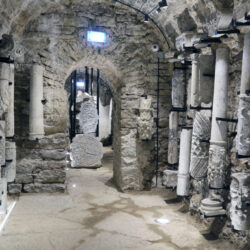 Raidkivimuuseum-bastionikäikudes-1024x683-1024x683 (6)